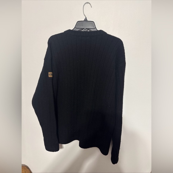 The North Face Men's Classic Black Crewneck 100% Wool Sweater - Picture 6 of 7